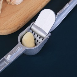 7030A Garlic Press All Aluminum Easy to Use with Light Weight without Difficulty Cooking Baking  Kitchen Tool  Dishwaher Safe